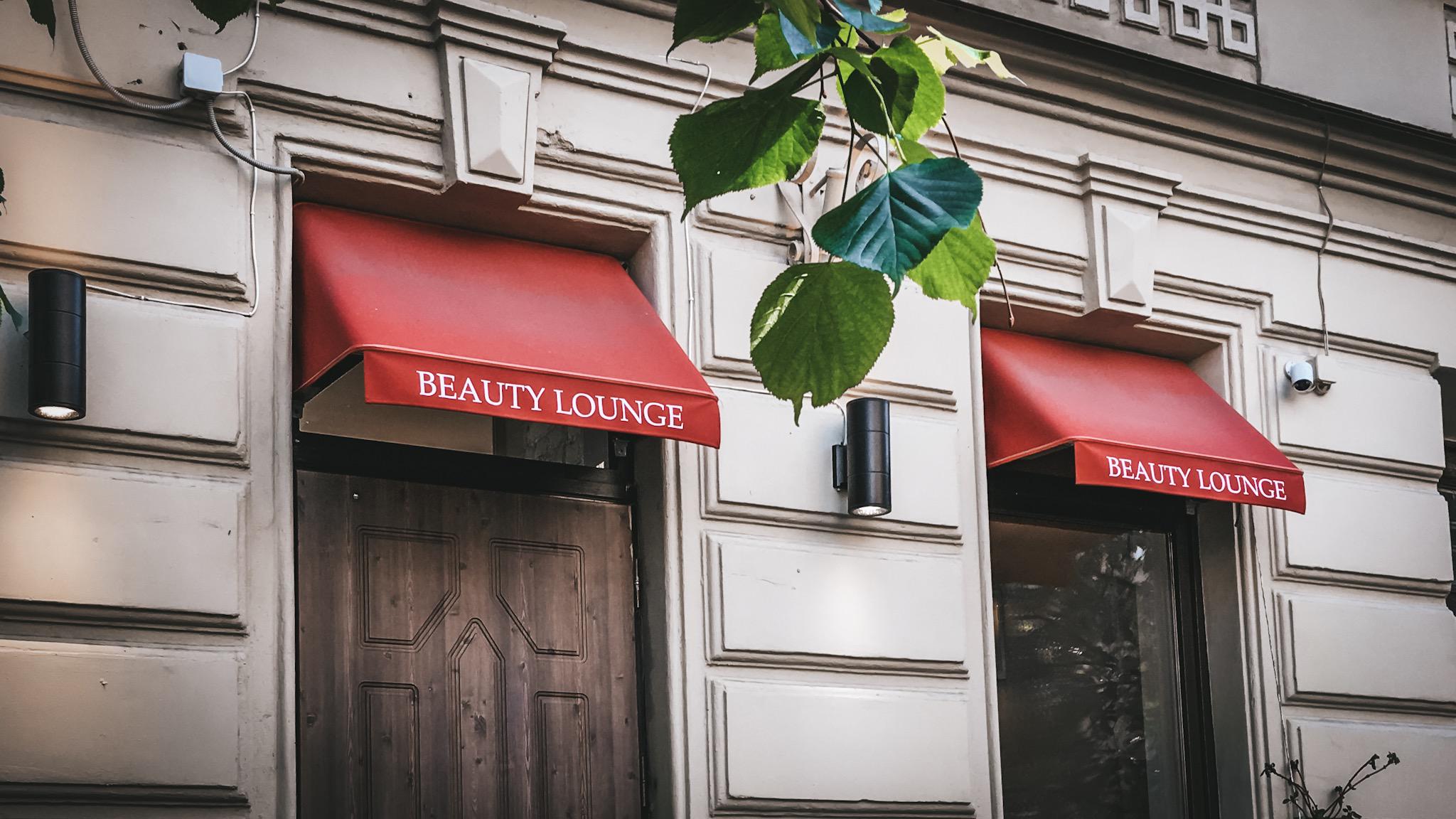 Витринные маркизы для салона красоты Beauty Lounge
